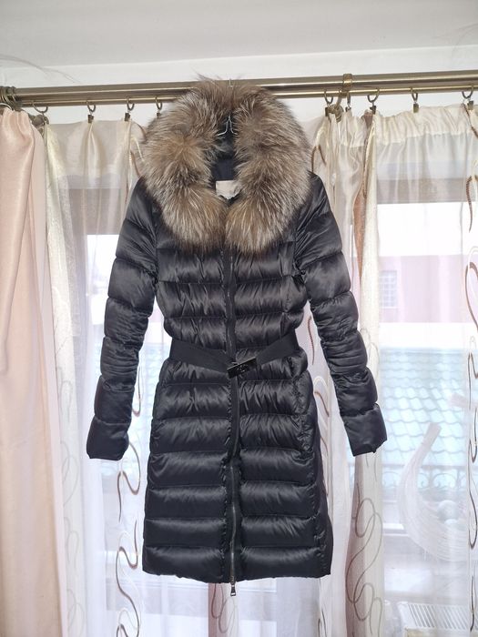 Geaca cu puf si blana naturala Moncler originala