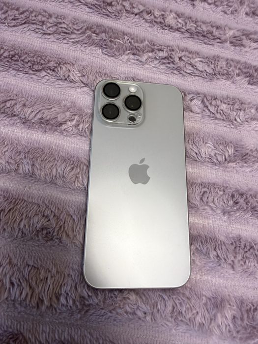 Iphone 16 pro max ca nou
