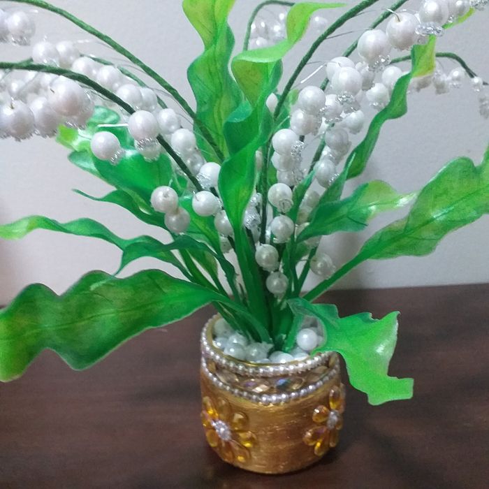 Цветы из бисера жемчуг