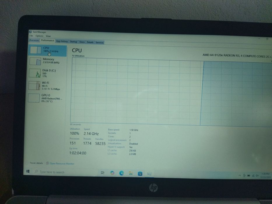 HP Stream 14 cu procesor Intel Celeron N4120.