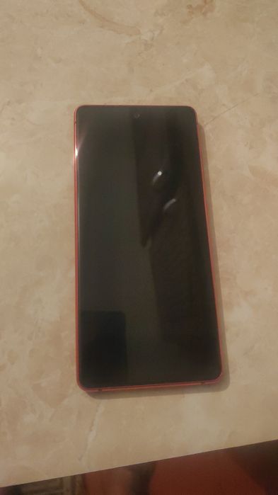 Самсунг  S20  FE