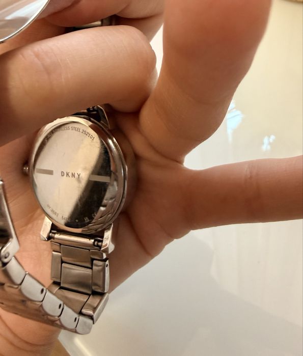 Дамски часовник DKNY