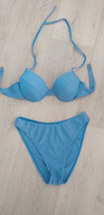 Дамски бански размер xs-s-м цена 20 лв.брой