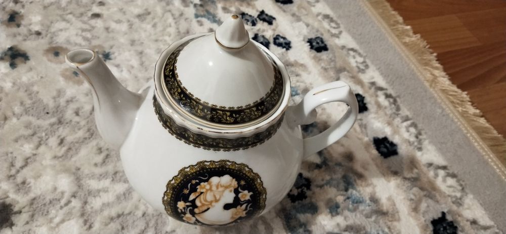 Сервиз,набор тарелок