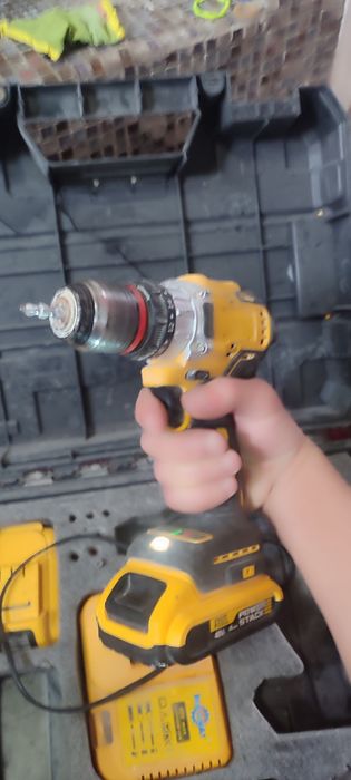 Шуруповёрт без щёточный железный патрон