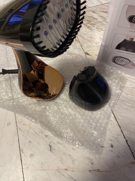 Нов уред за гладене с пара