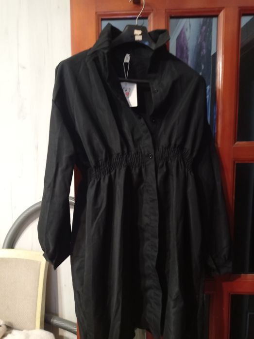 Продам платье миди