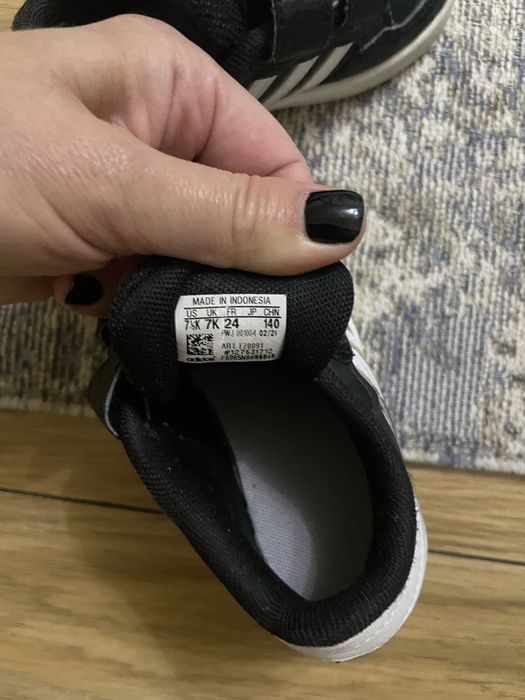 Pantofi sport baieti Adidas 24