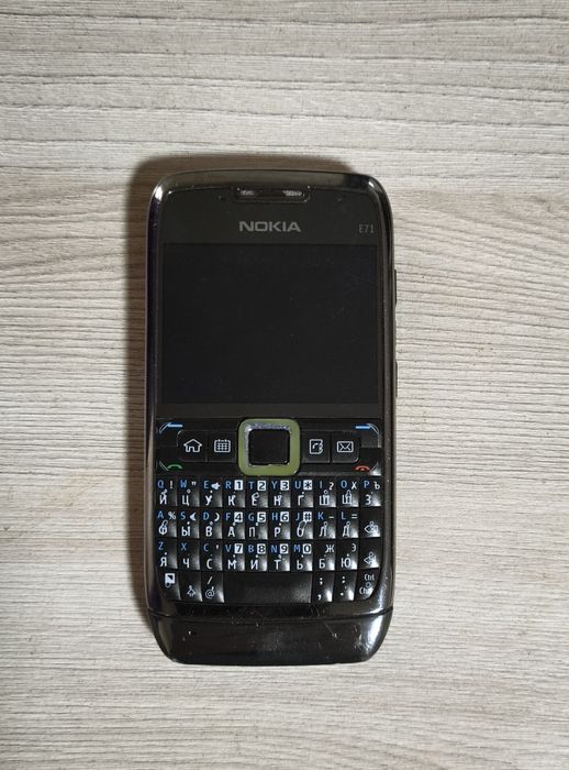 Продам Nokia E71 Оригинал Легенда Qwerty
