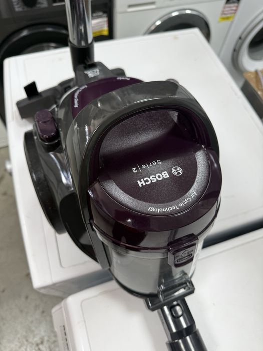 Прахосмукачка Bosch Serie 2 Контеинер