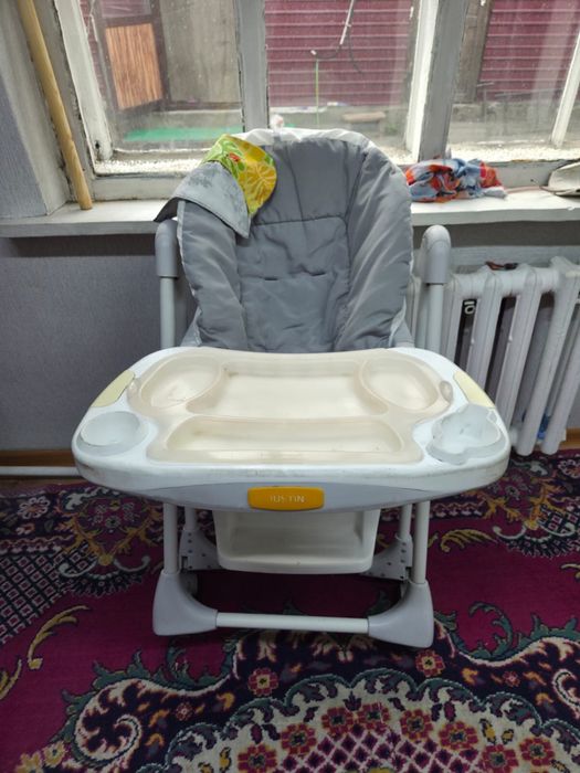 Продам детский стул