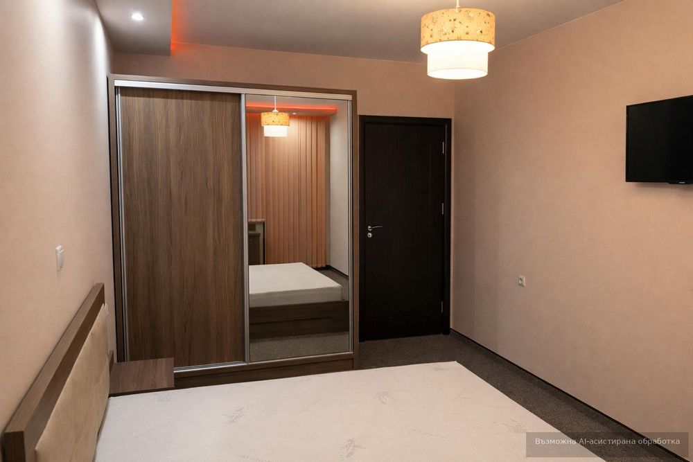 Дава се под наем Тристаен апартамент в Пловдив, Южен - 120 кв.м за 757.86 € - Снимка #4