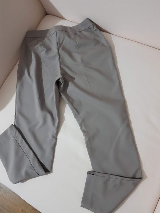 Pantaloni Yessica at C&A,marimea 40,noi fara eticheta