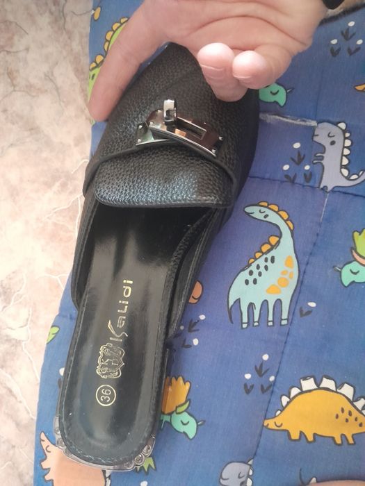 Продам женские обувь бу