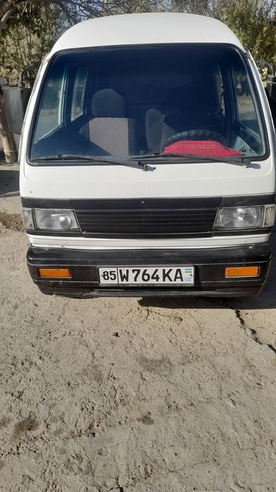 Damas sotiladi 2001 yil