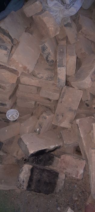 Продам кирпич и шлакоблок кирпич 50 теңге