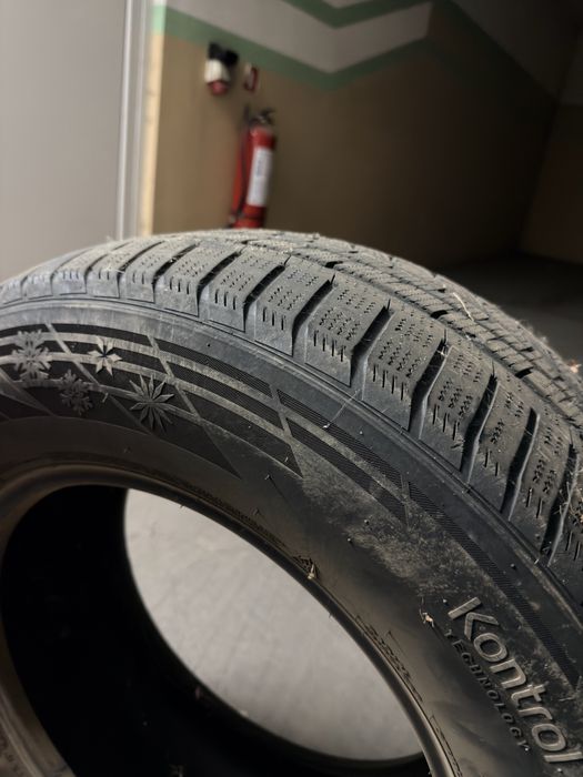 Hankook evo2 265/65 R17 зимна