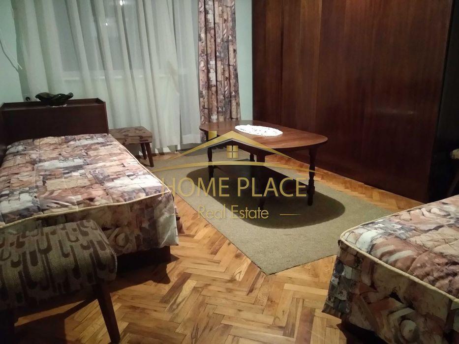 Дава се под наем Тристаен апартамент в Варна, Център - 86 кв.м за 433.5 € - Снимка #2