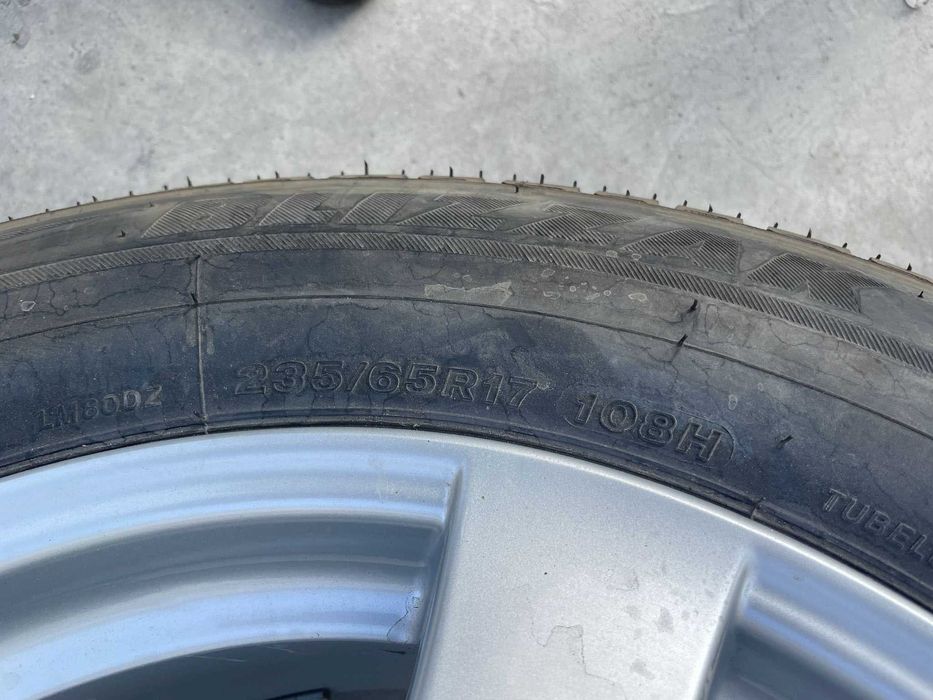 Jante / Roti Dezent Audi Q5 Cauciucuri 235 65 17