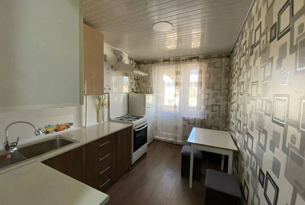 Manzili: Yunusobod 18 kvartal kvartira ijaraga bezmakler