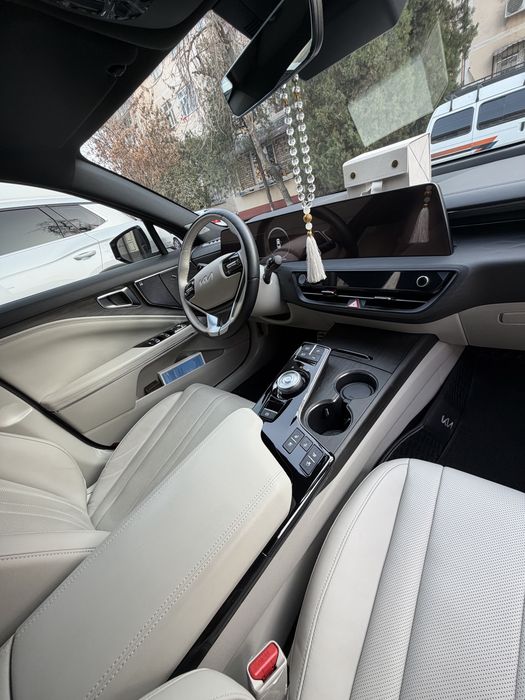 Продается KIA К8