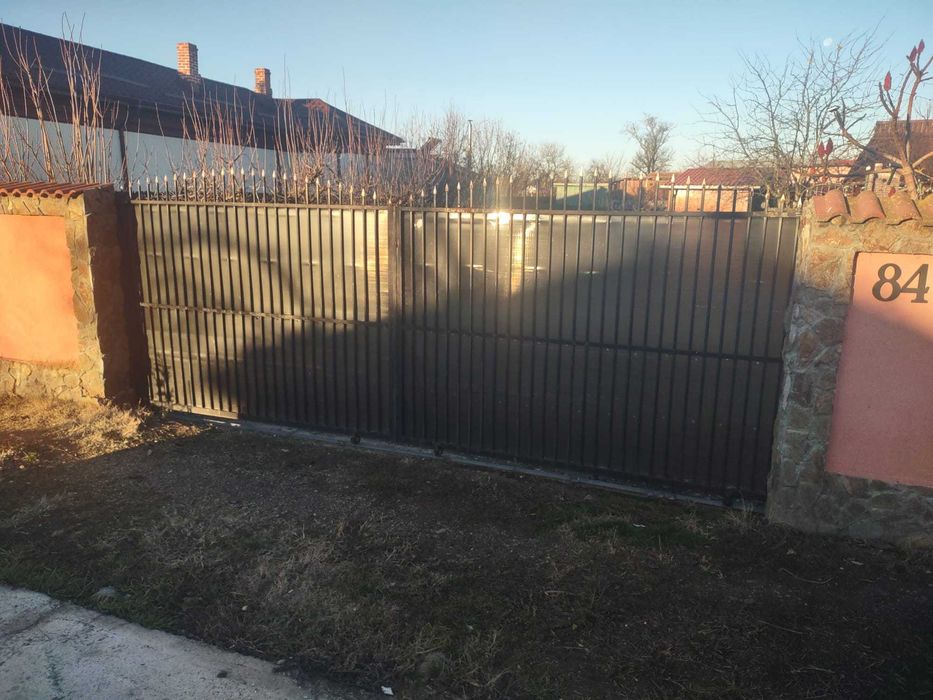 Porti metalice din 2 bucati VANDUT
