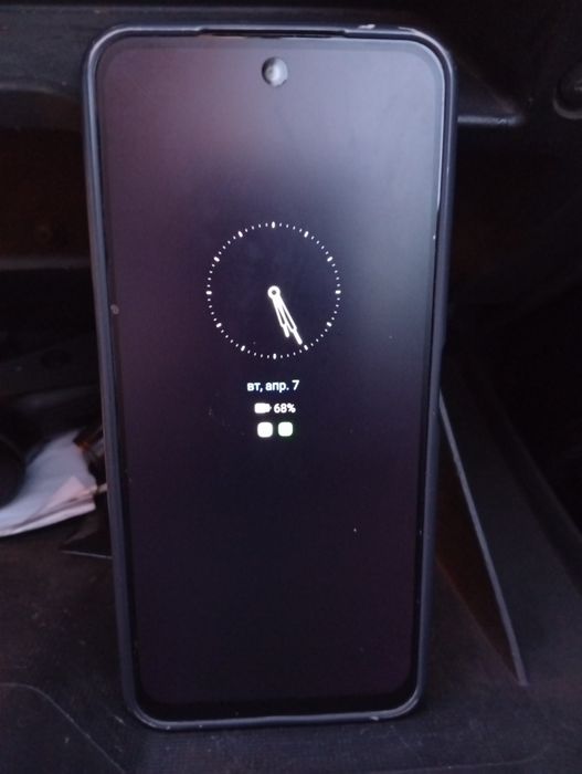 Продам смартфон Tecno Spark 40 256gb