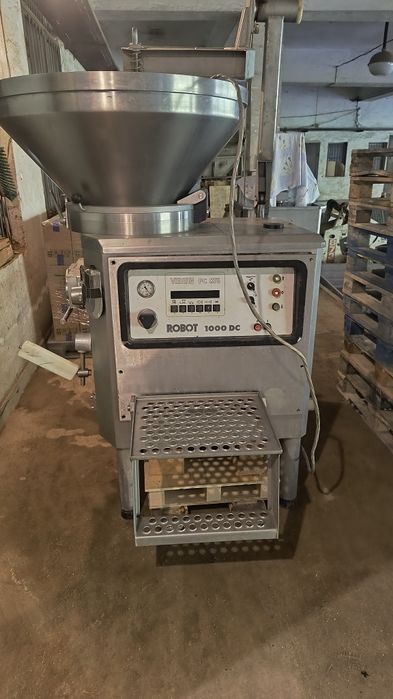 Вакуум пълначна машина Vemag Robot 1000DC