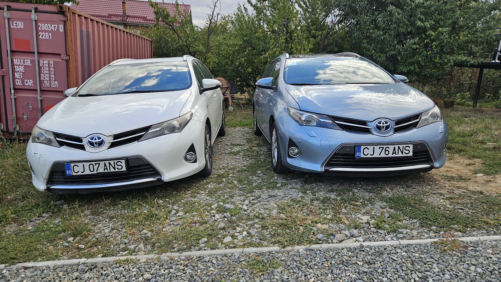 Toyota Auris Hybrid