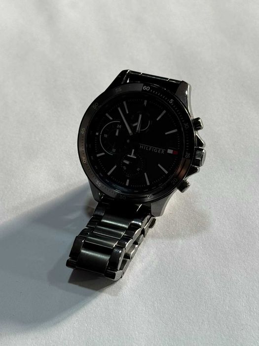 Часовник Tommy Hilfiger TH936