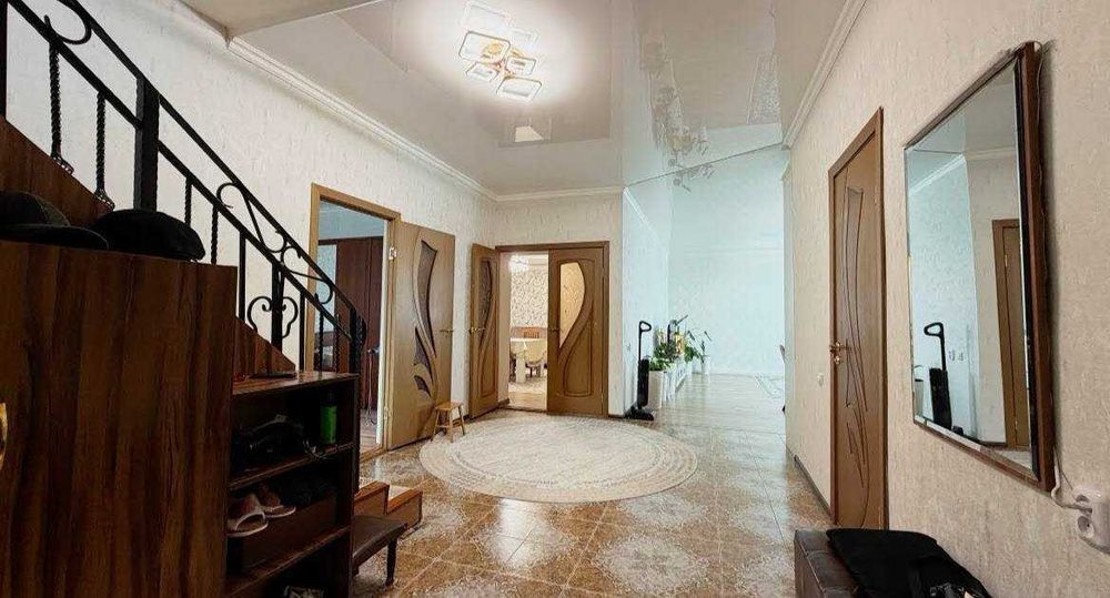 ПРОДАМ!!! Дом, 213м², участок 10 сот.