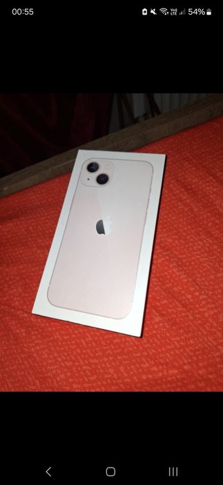 iPhone 13 Roz – 128GB | Ediție Eleganță și Stil