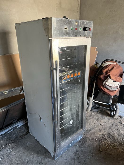 Продам тесто коталку , грильница , тестомешалка