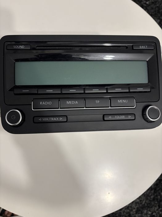 Vand Radio CD !!!Aproape Nou