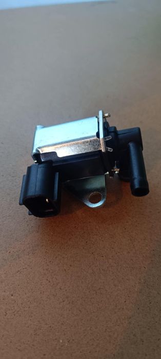 Клапан за бензинови пари МИТСУБИШИ // MITSUBISHI