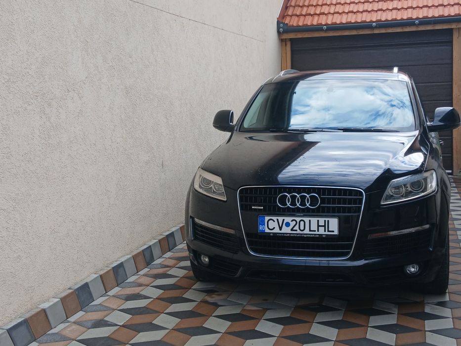 Audi Q7  stare buna anf 2009 km 217000