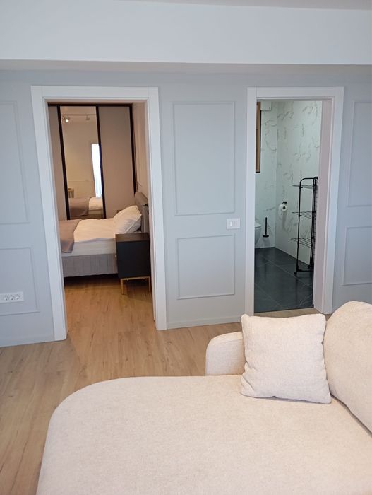 Inchiriez apartament nou