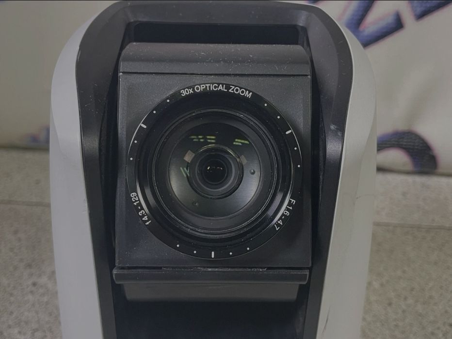 AXIS V5914 PTZ IP камера 30x Zoom – професионална