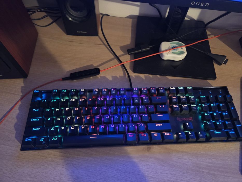 Sistem Gaming i5‑9600KF / RTX 2060 SUPER / 16GB DDR4 / 4xSSD impecabil