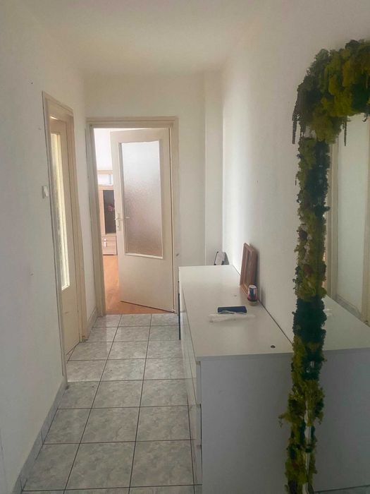 inchiriez 2 camere decomandat 55 mp Maratei