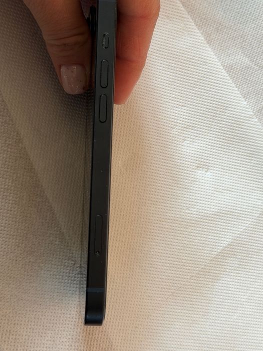 Iphine 13 125 GB MIDNIGHT