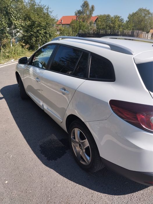 RENAULT Megane 2013 — imagine 3