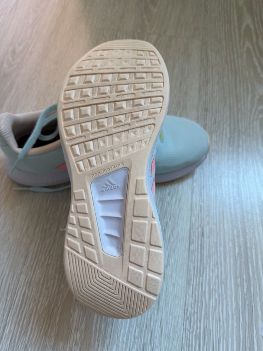 Маратонки Adidas