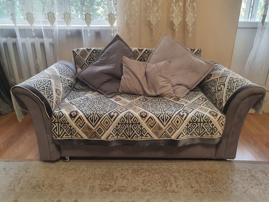 Продам мягкой уголок 3+2+1