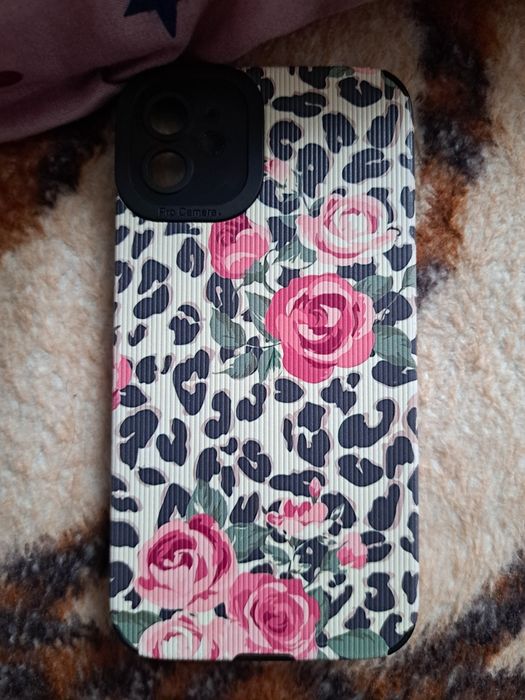 Vând huse de ipone11