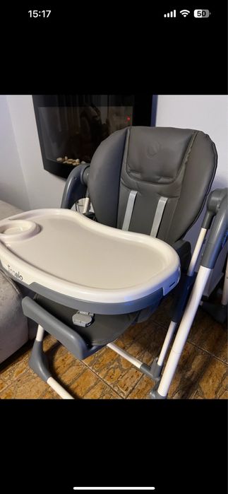 Leagan - scaun de masa Lionelo