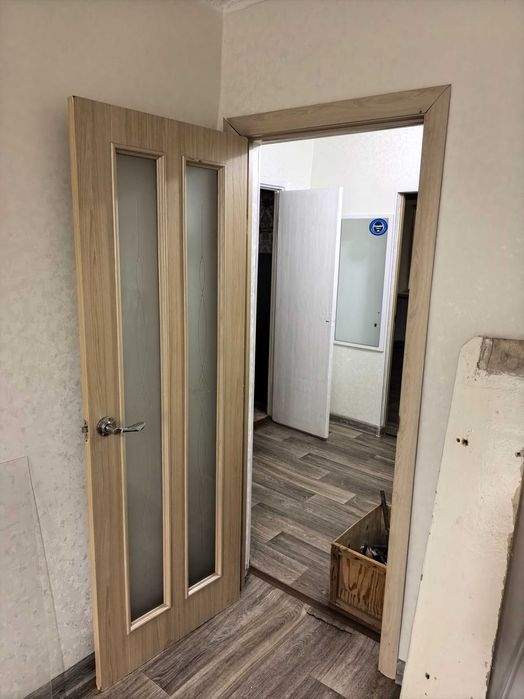 Продам межкомнатные двери