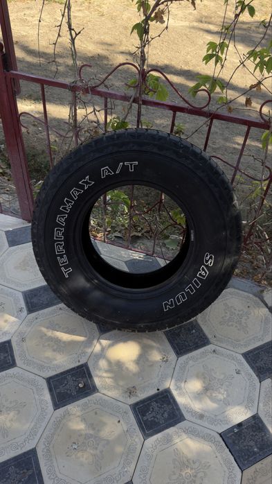Продаю шины срочно