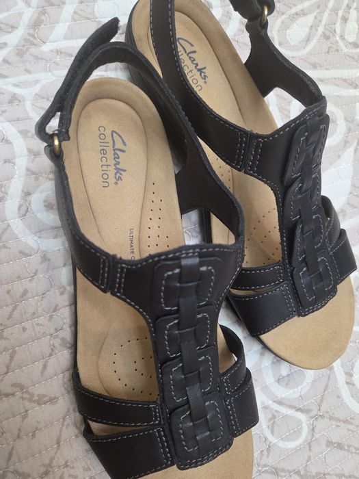 Босоножки кожаные Clarks