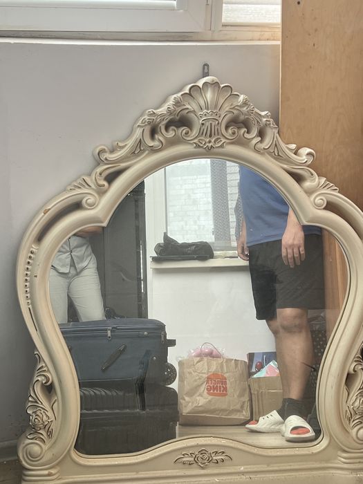 Зеркала в отличном состоянии